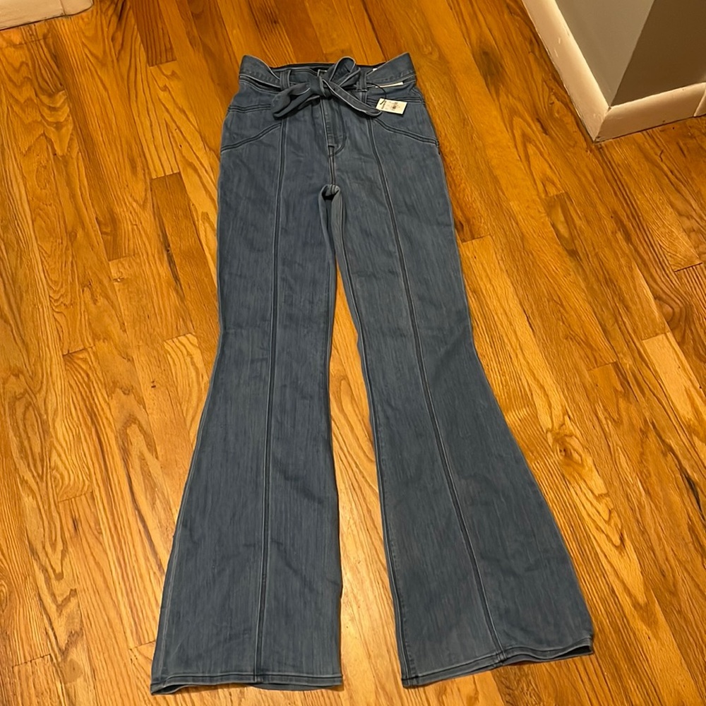 NWT Super High Rise Bell Flare Bell Bottom Jeans EXPRESS (sold out!)